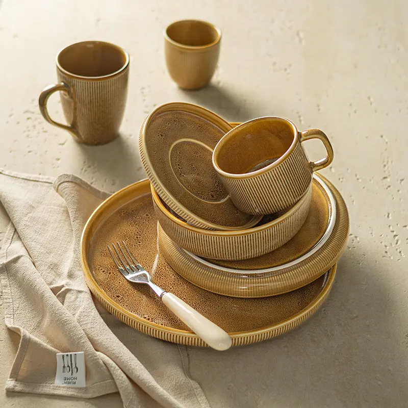 Elaborate Porcelain Tea Sets Price List 9