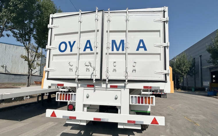 4 Axle 80 Ton Fence Semi Trailer is ready shipping to Cameroon 3