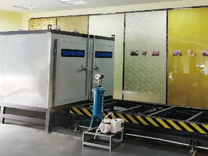 آلة تغليف الزجاج المفرغ من الهواء EVA 1