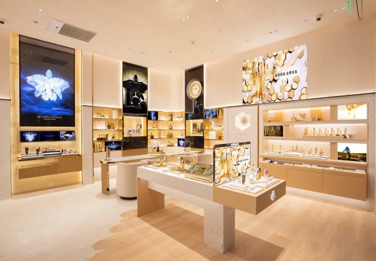 Fabricante de exhibición de cosméticos personalizado escaparate de perfumes de edición limitada 1