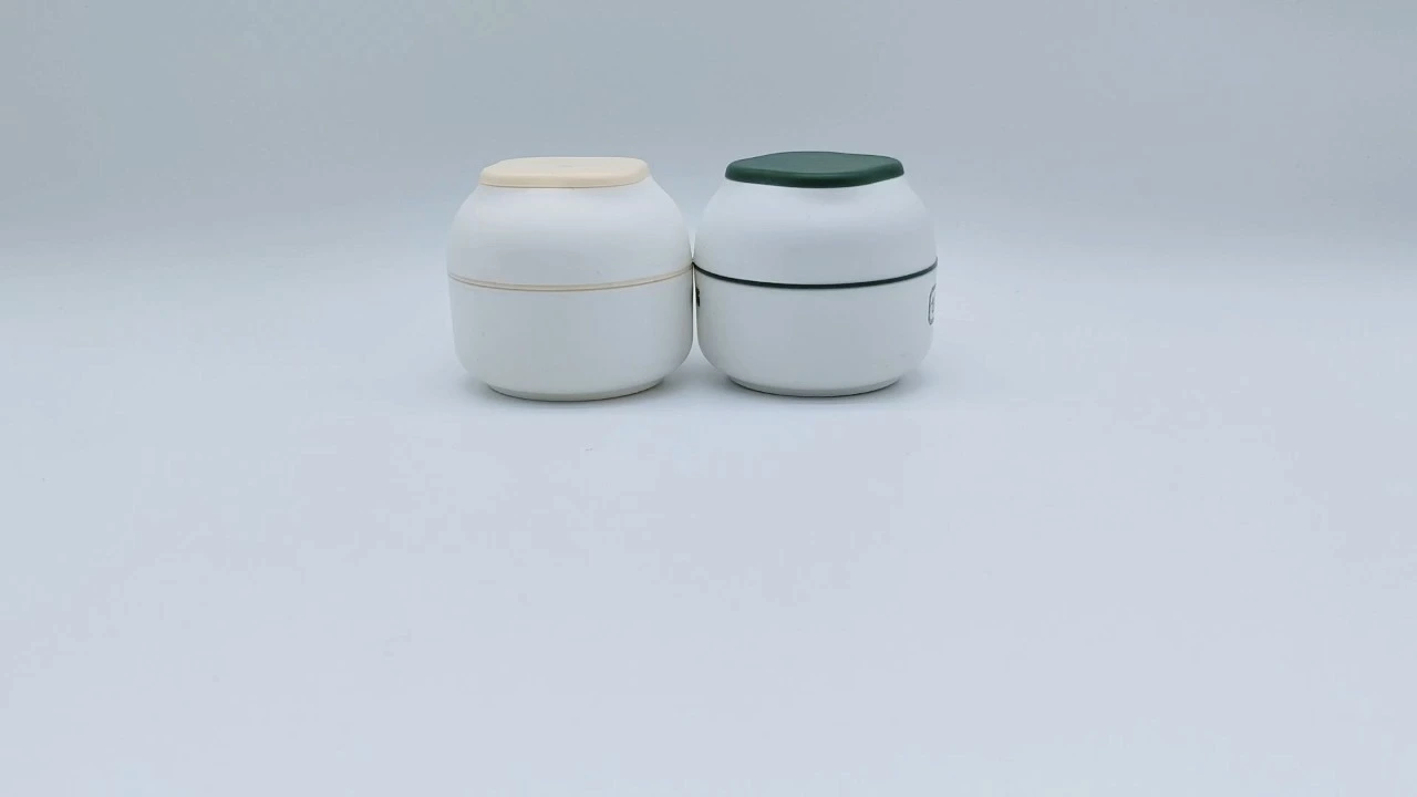 Glamorous 50g white PE/PET baby moisturizer cream jars 1