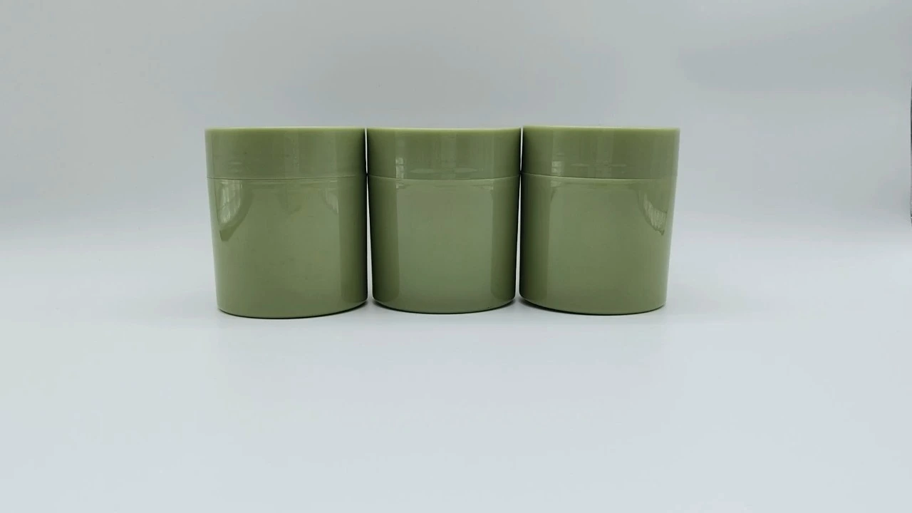 Glamorous 200g Double-wall Smooth Green PE/PET Cream Jars 1