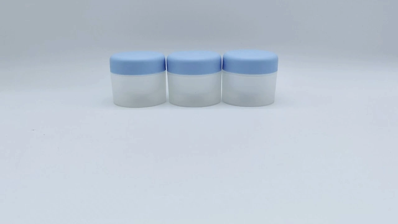 Glamorosos frascos de crema cilíndricos de PP blanco translúcido esmerilado de doble pared de 45 g 1