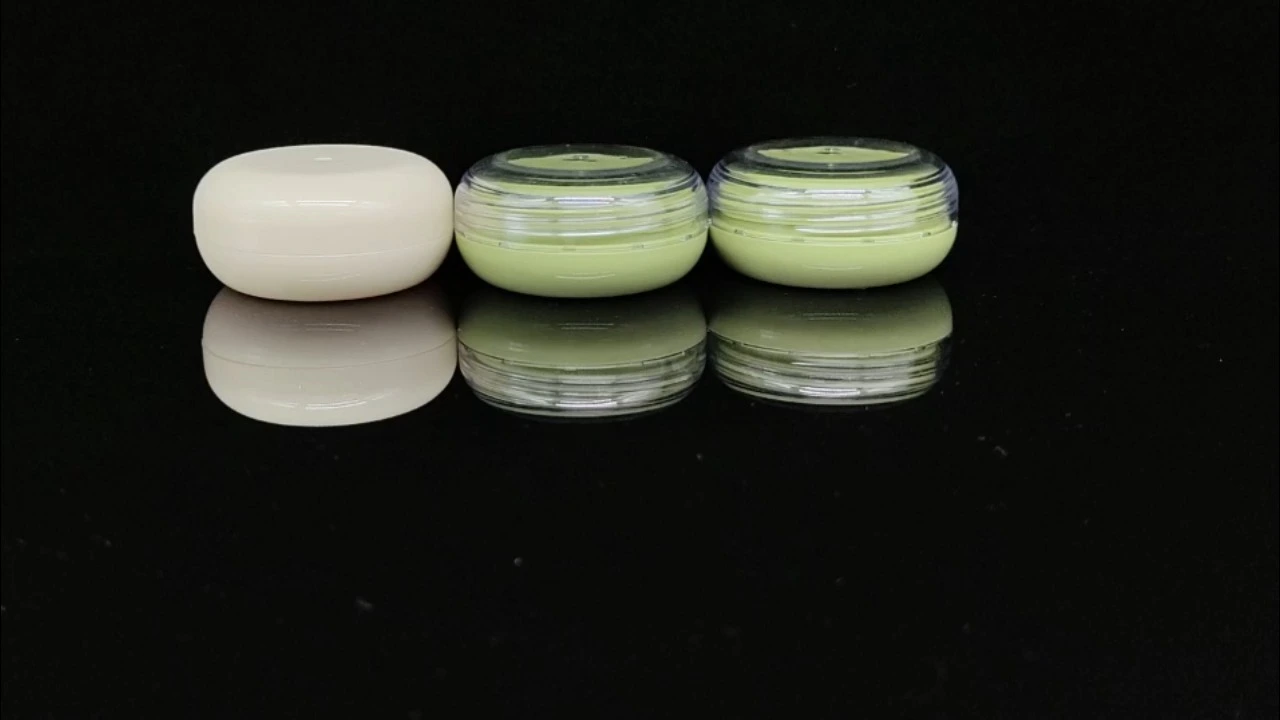 Glamorosos tarros de crema de PP transparentes de 70 g de color verde/crema 1