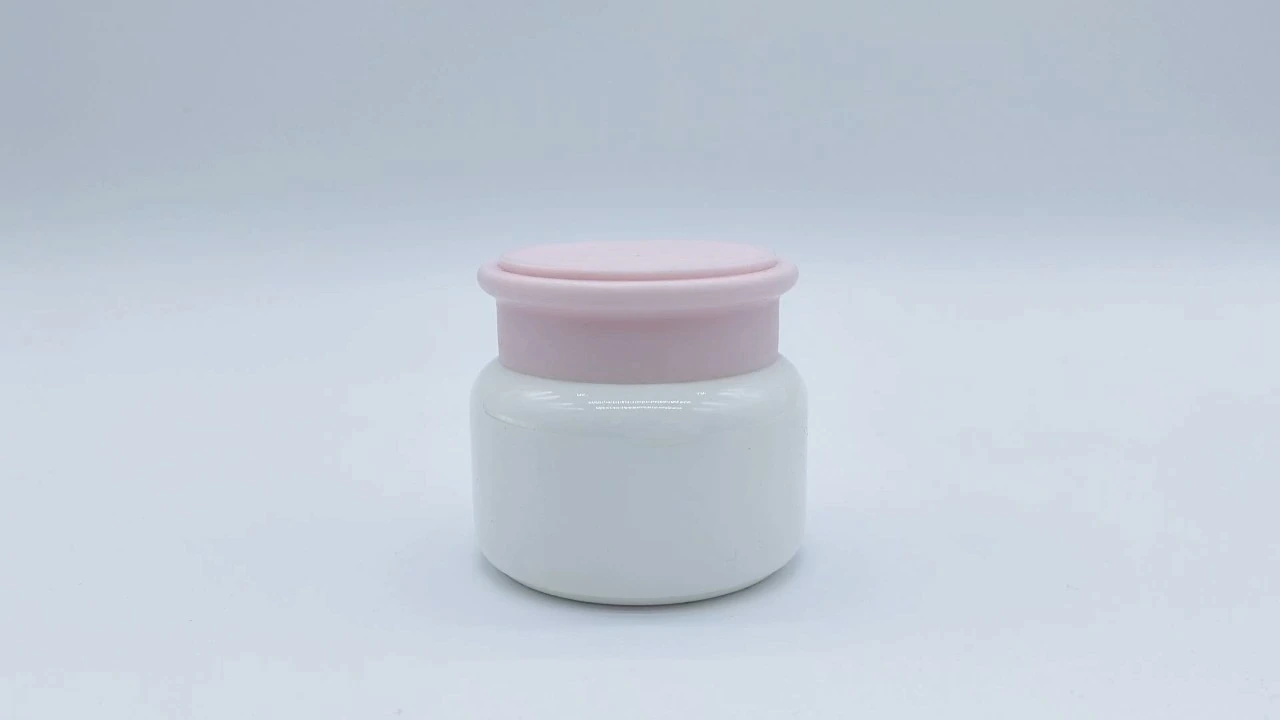 Glamorosos tarros de crema de PP blanca de 50 g para crema hidratante para bebés 1