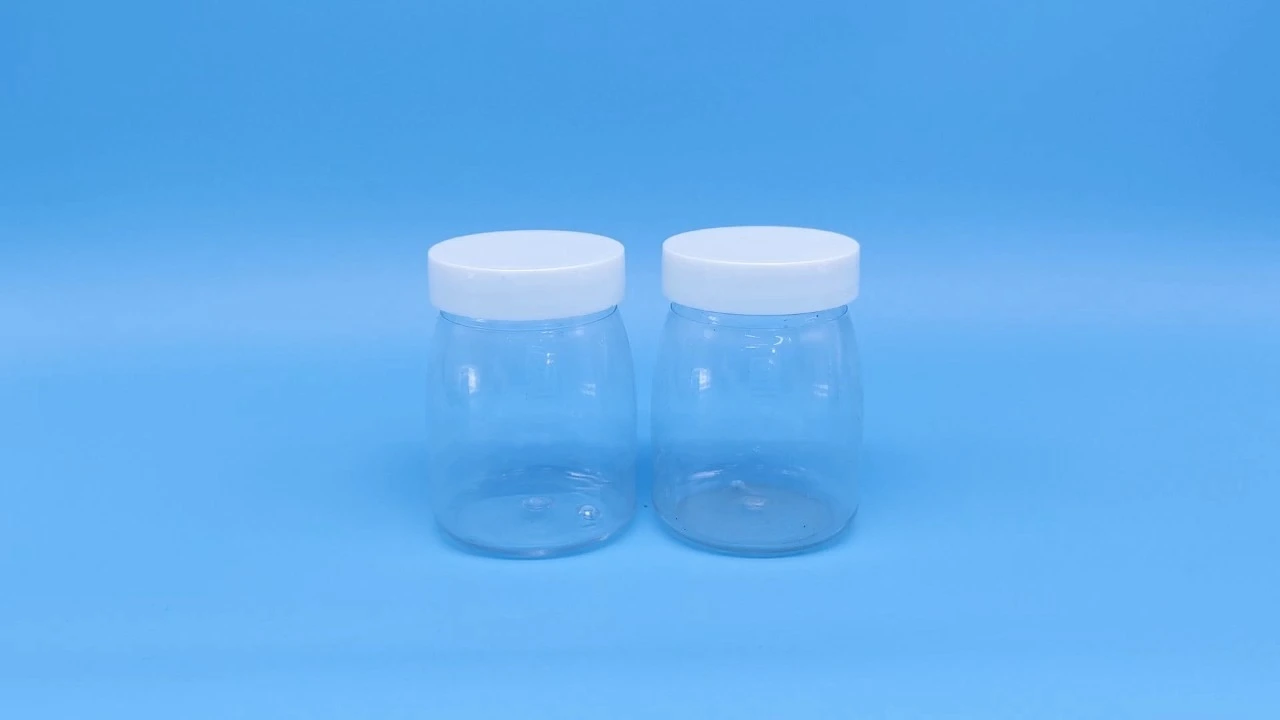 Glamoroso tarro de crema de PET transparente de 100 g 1