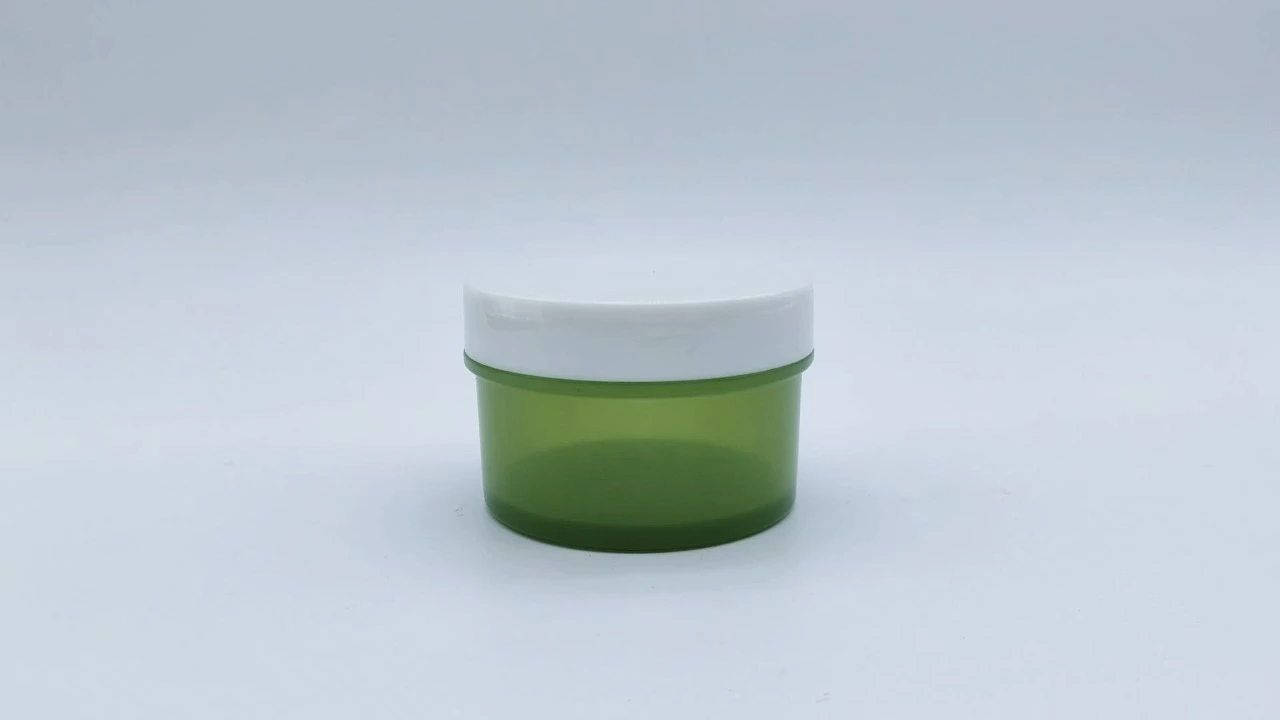 Glamoroso tarro de crema de PP transparente verde de 100 g 1