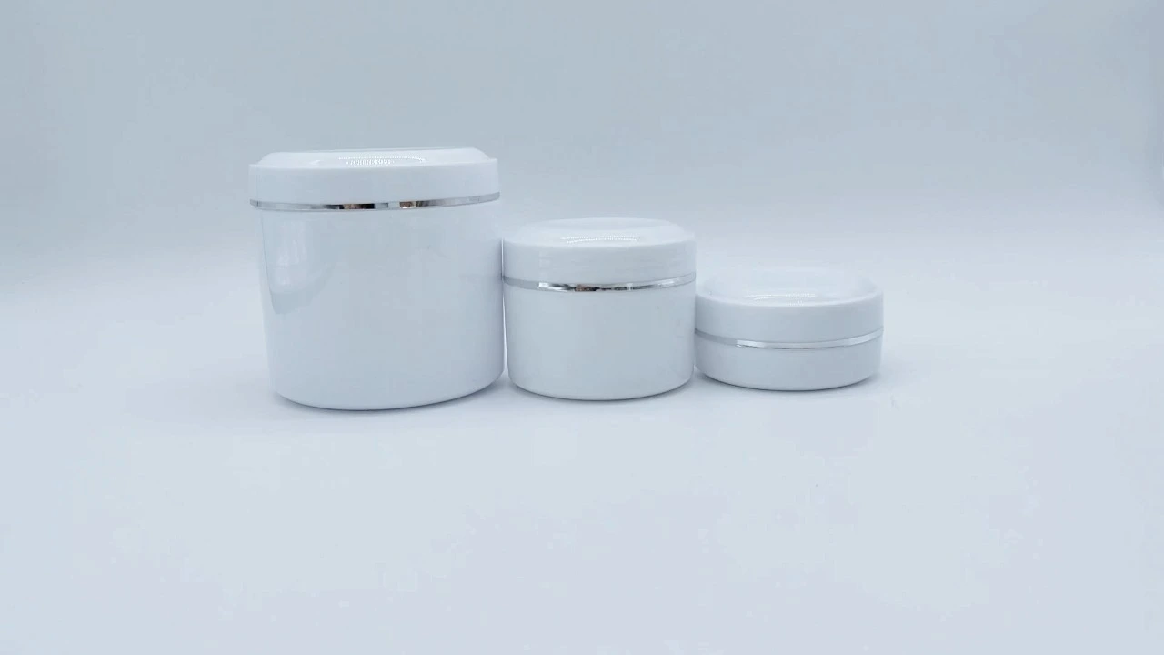 Glamorous 80g/150g/450g white PP cylindrical cream jar with skin care cosmetic spoon 1