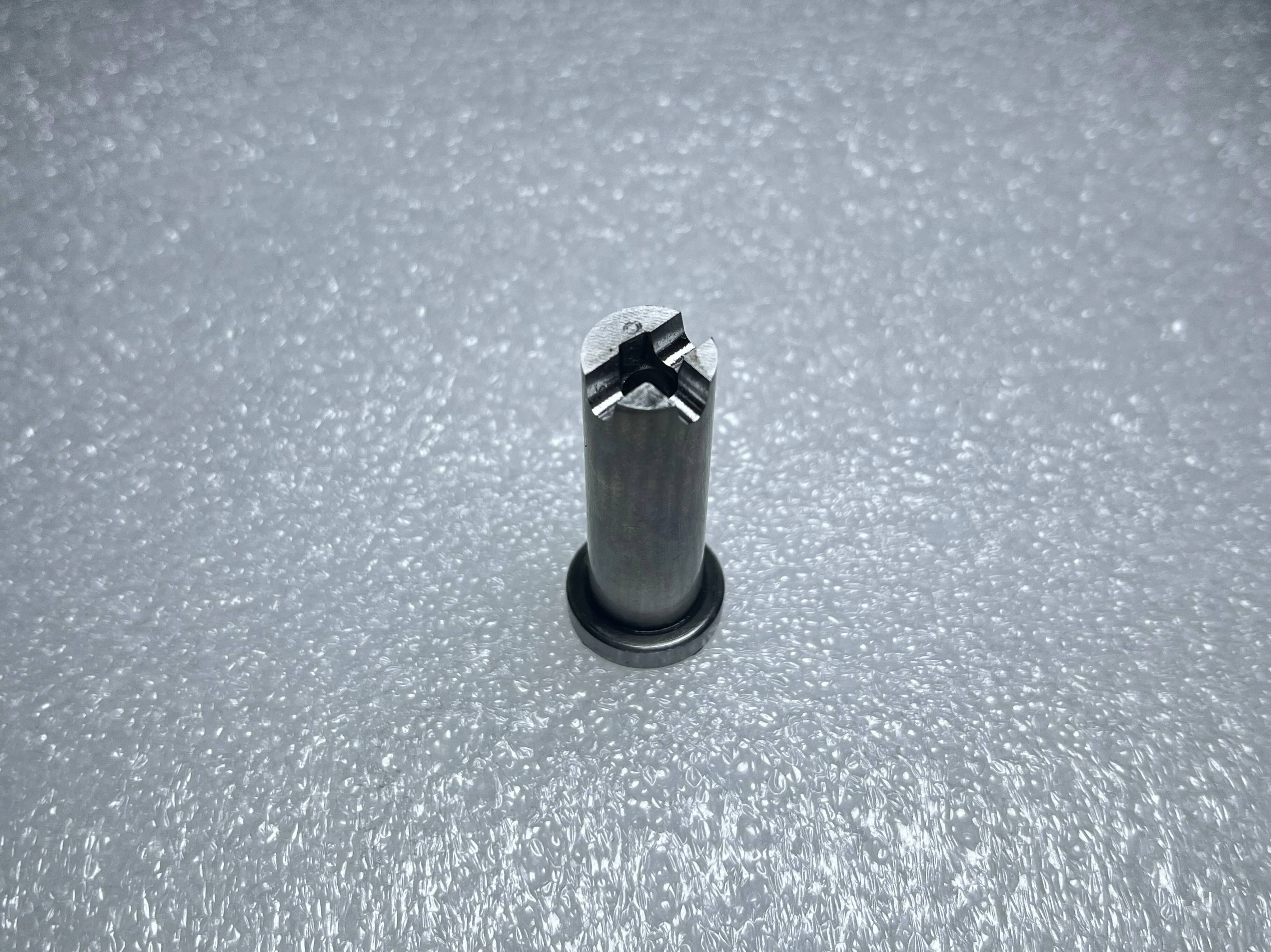 Otimizando Moldes de Injeção de Plástico para Peças Médicas com Inserções de Corredor 1