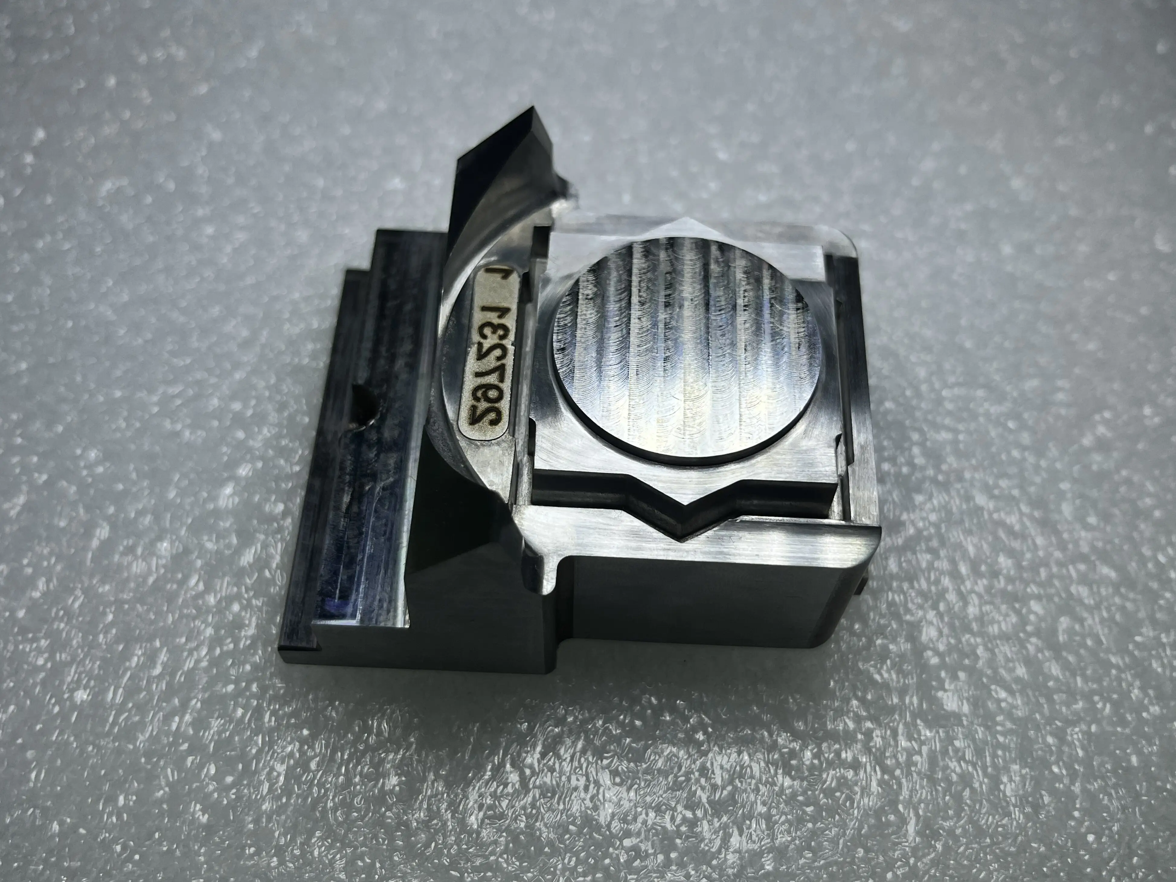 Injection Mold Tooling - - Pioneer Plastech-4 4