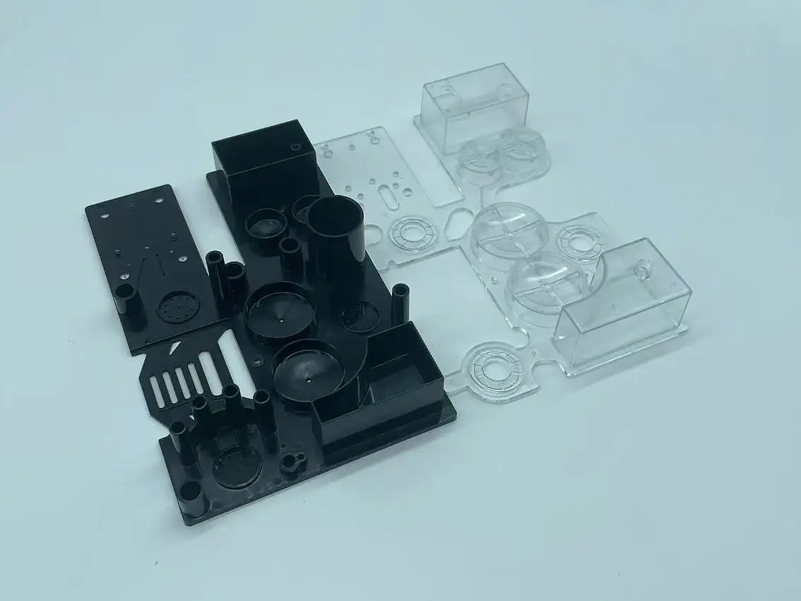Medical Plastic Injection Mold by Pioneer Plastech 3