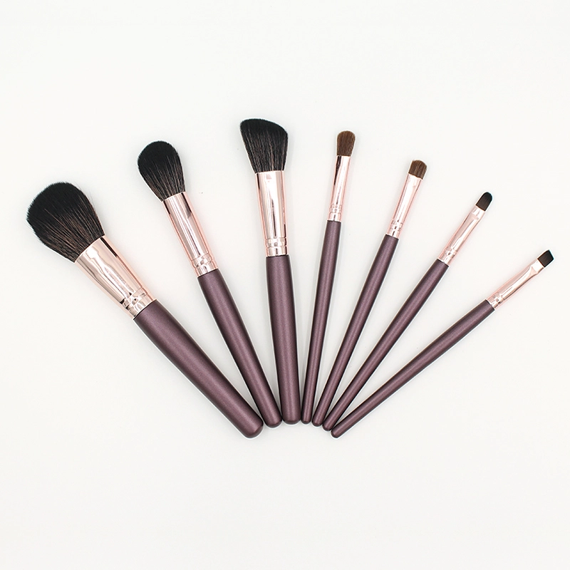 7-Piece Makeup Brush Set with High Appearance and Purple Brush Handle 1
