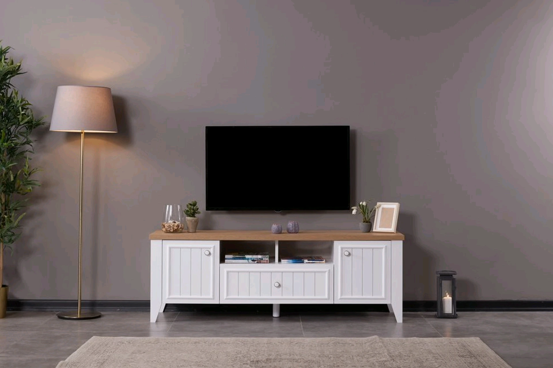 Meuble TV en bois avec 2 portes et tiroir 1