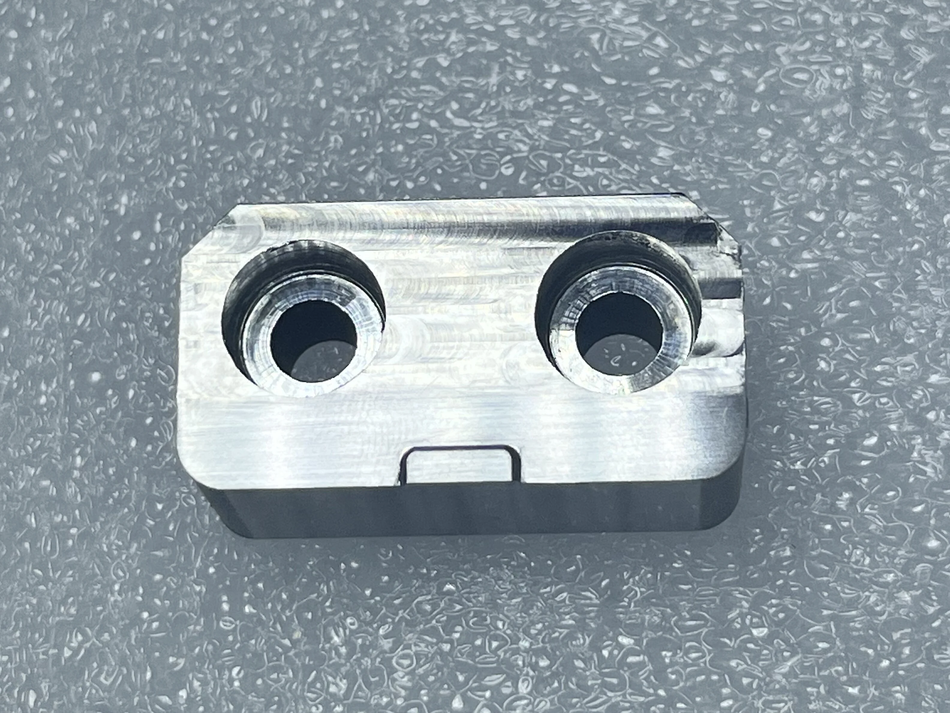 Optimizing Plastic Injection Mold Design for Automotive Parts with Gate Insert 1