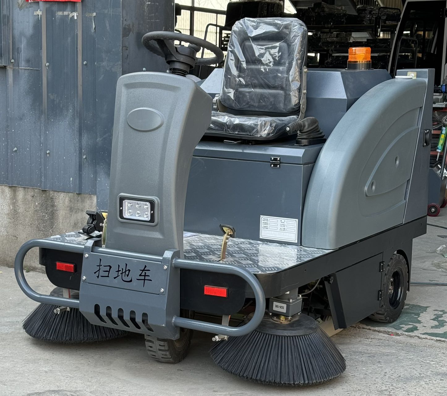 Wholesale Forklifts - - VLIFT-1 2