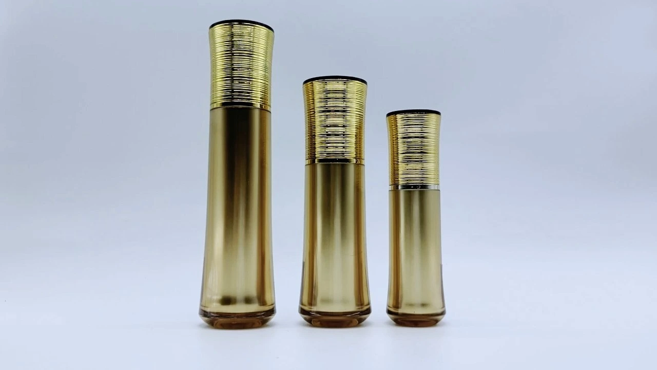 Glamorous luxury golden acrylic double-wall 100ml 50ml 30ml lotion bottles 1