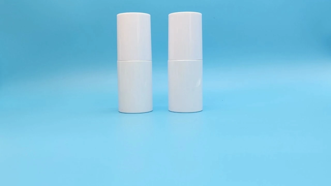 Glamorous 70ml white PET lotion bottles with lotion pump and caps 1