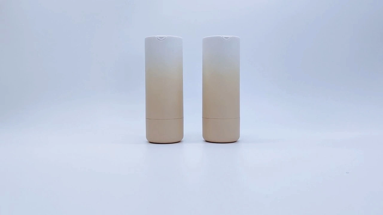 Glamorous matte gradient tea color plastic airless bottles for lotion 1