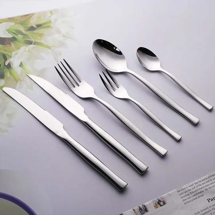 Elevate Your Dining Experience With A High-Quality Stainless Steel Cutlery Set 1