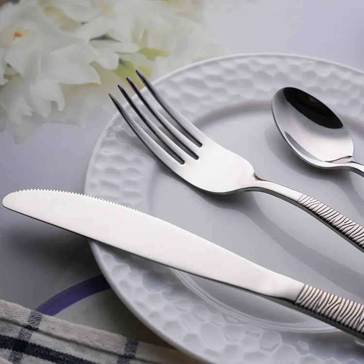 Long Lastinggold Flatware Set for Kitchen Western Union T-0396-S-L4 4