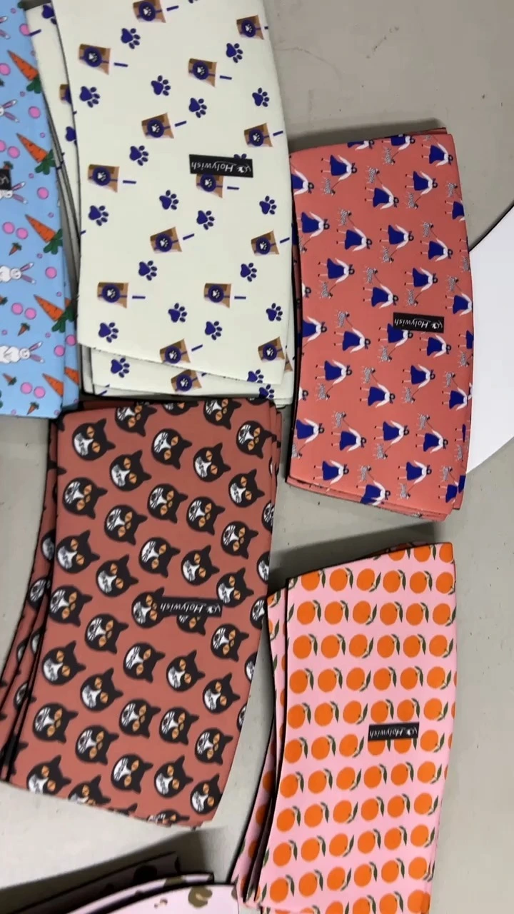 Brugerdefineret trykt logo neopren sammenklappelig stubby holder personlig dåsekølere 1