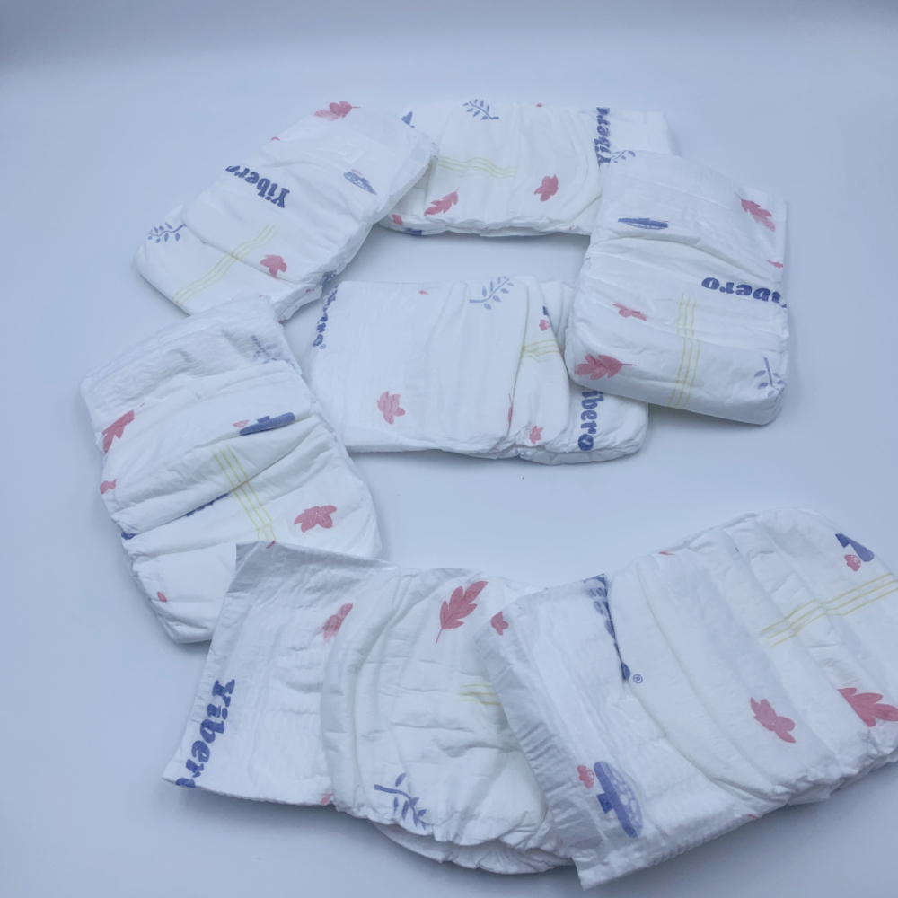 Pañales nacidos disponibles naturales al por mayor adaptables del ODM del OEM buenos pañales para bebés 3