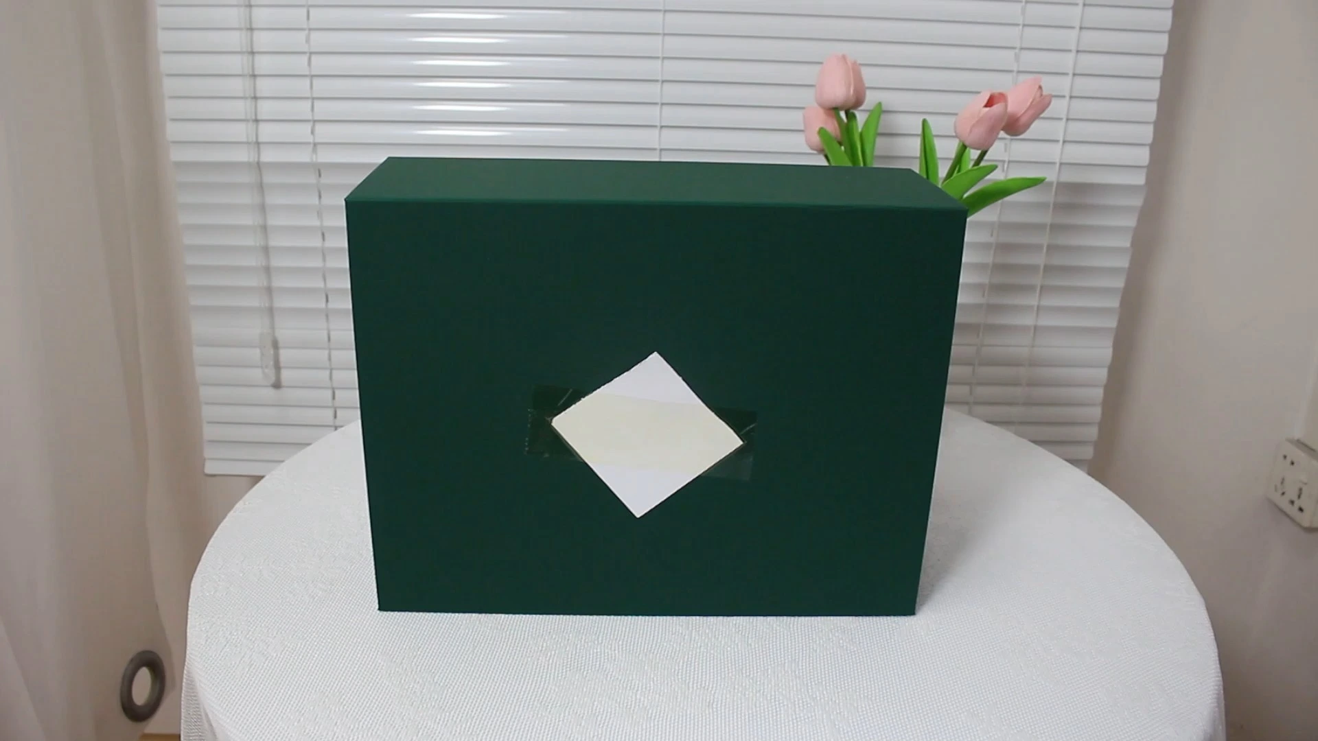 Geschenk-Flip-Karton, grünes Papier, magnetische Box-Verpackung mit Einsatz 1
