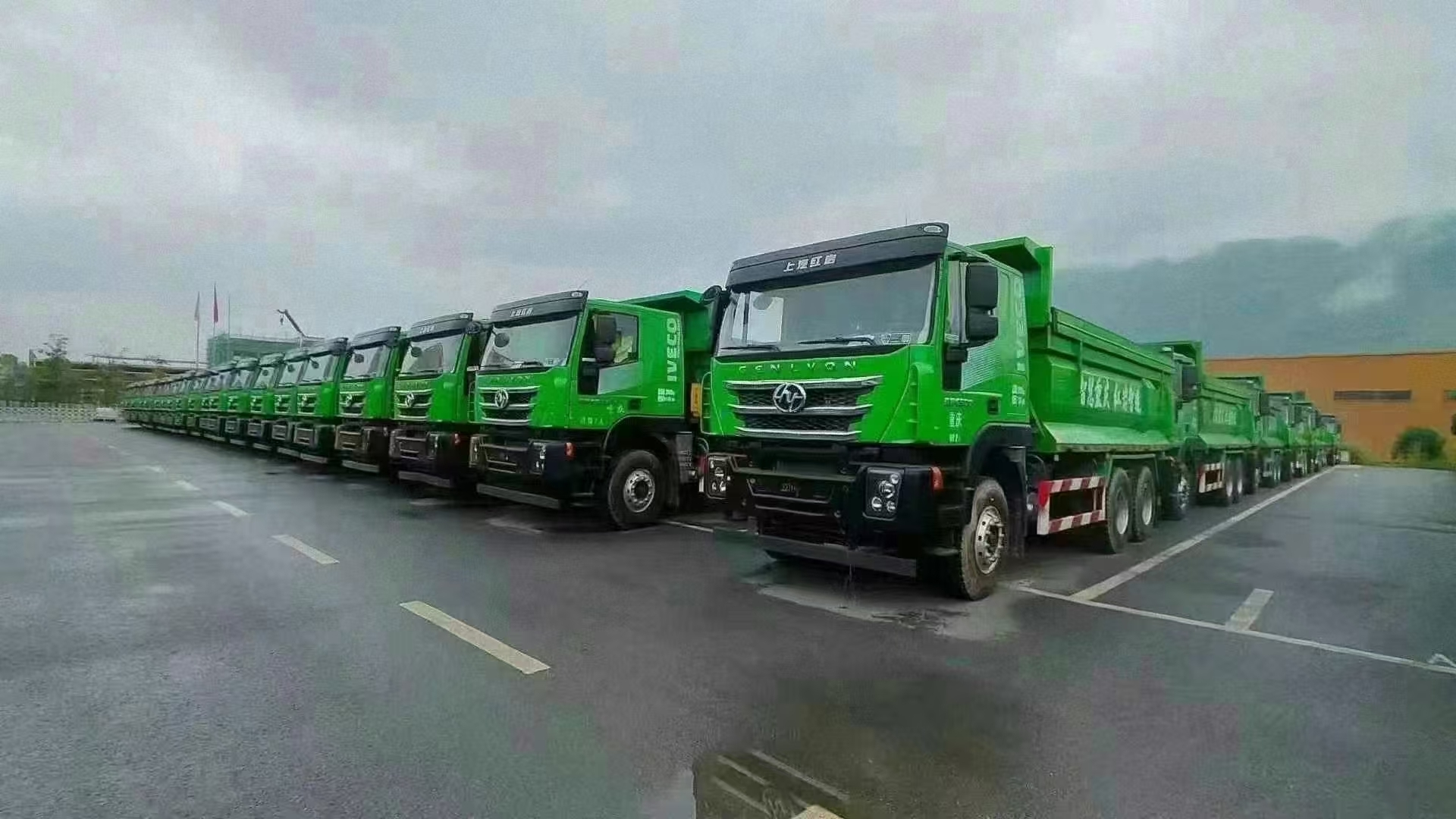 Used American Trucks for Export 1 by CCH Auto，CCH Car，CCH Vehicle 4