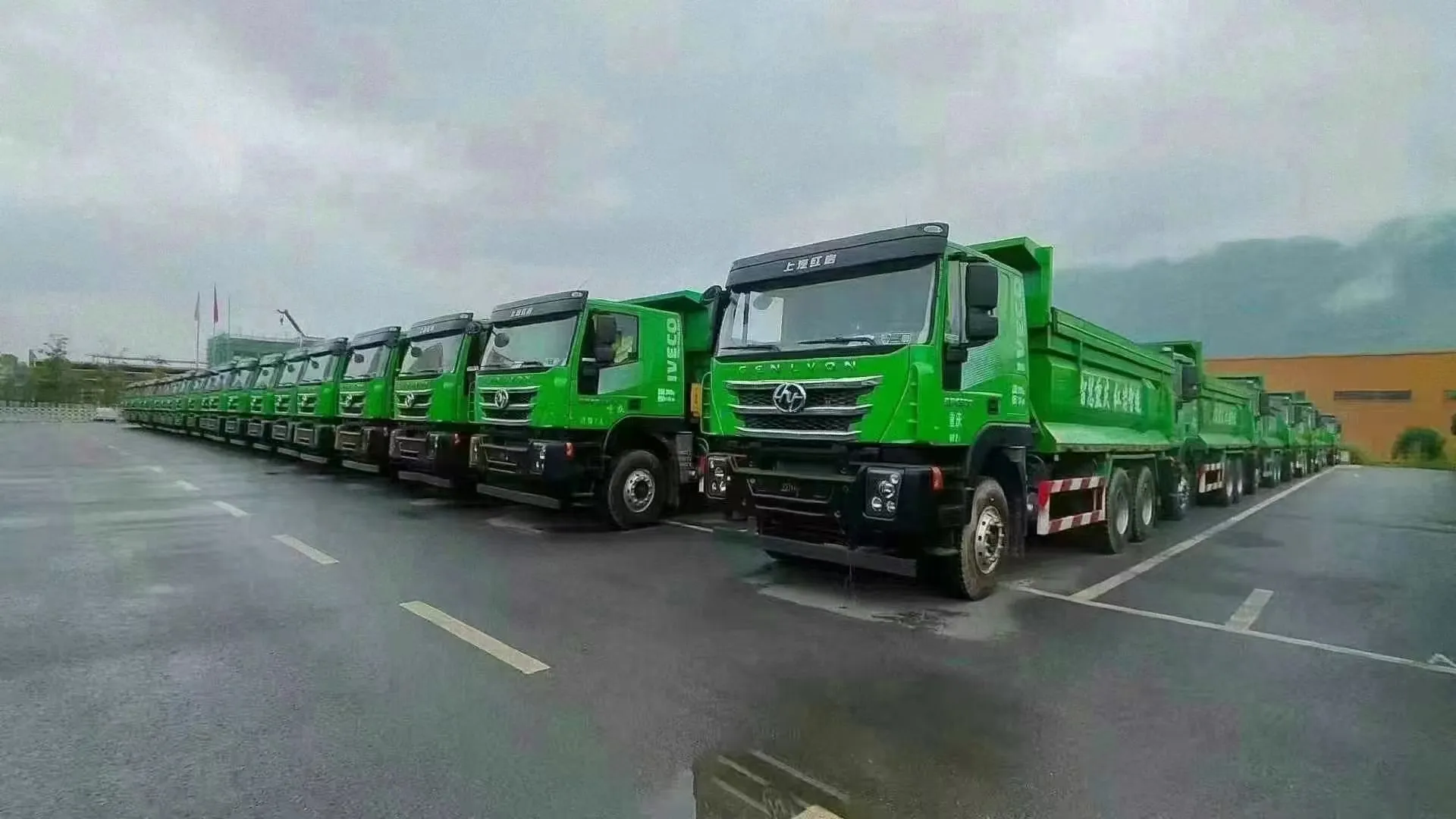 Used American Trucks for Export 1 by CCH Auto，CCH Car，CCH Vehicle 4