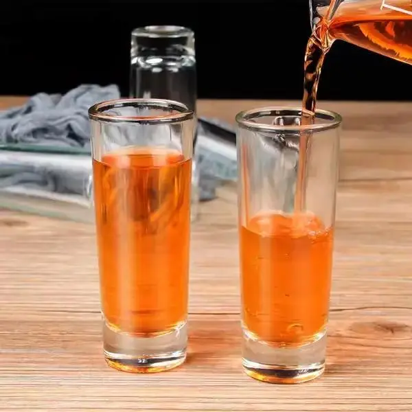 卸売ハイボールグラスショットグラスヘビーベースガラスカップタンブラーコーヒーショットグラスビールワインウイスキーグラス 1