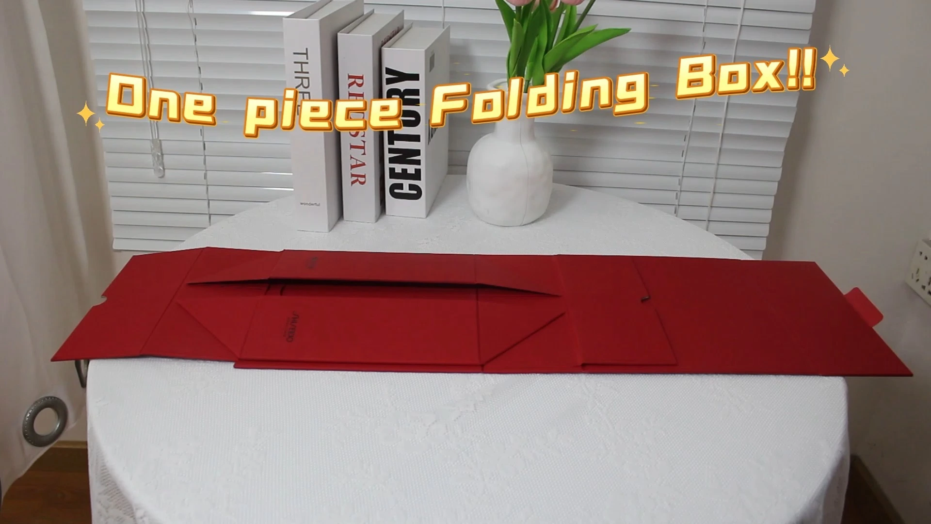 Einteilige, faltbare, starre Geschenkverpackung aus Pappe 1
