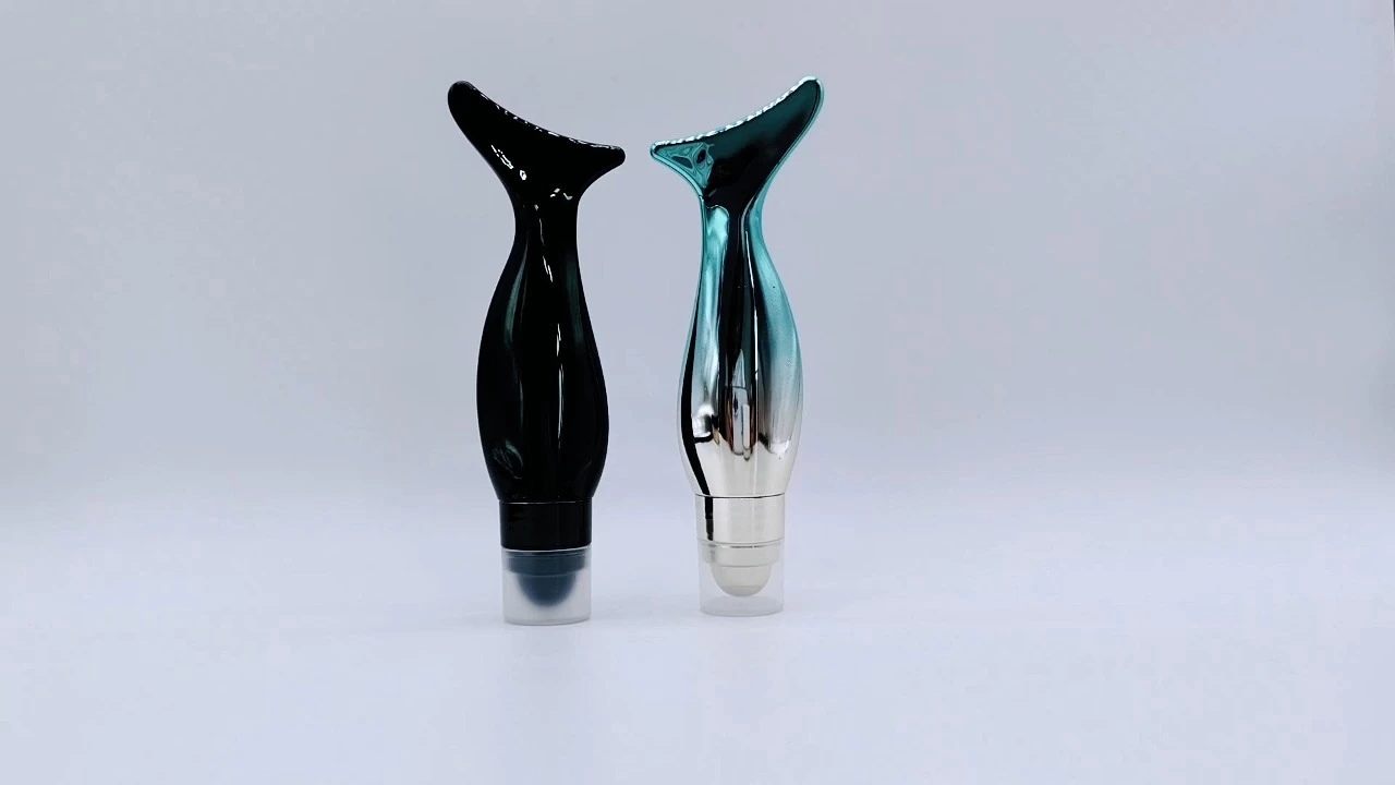 Glamorous green fish shaped electroplating bottle essence liquid bottle with steel ball 1