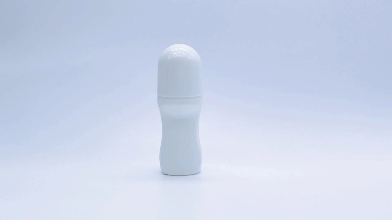 Glamorous 45ml white plastic deodorant perfume round ball roller bottle with screw caps 1