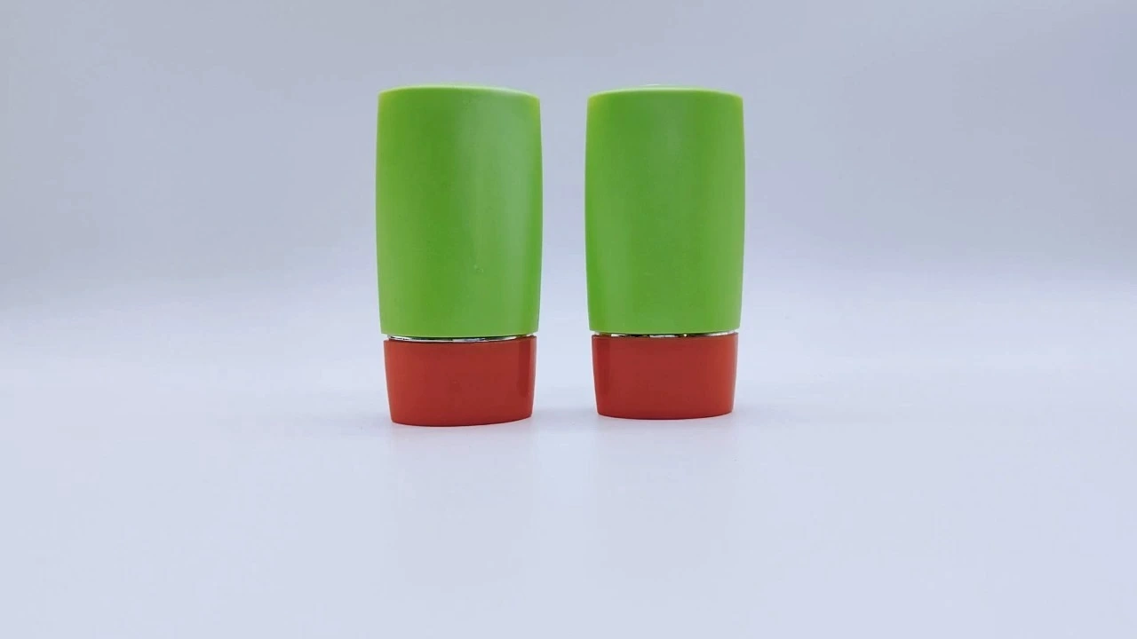 Glamorous 40ml green PE Squeezable Lotion Sunscreen Cream Tube 1