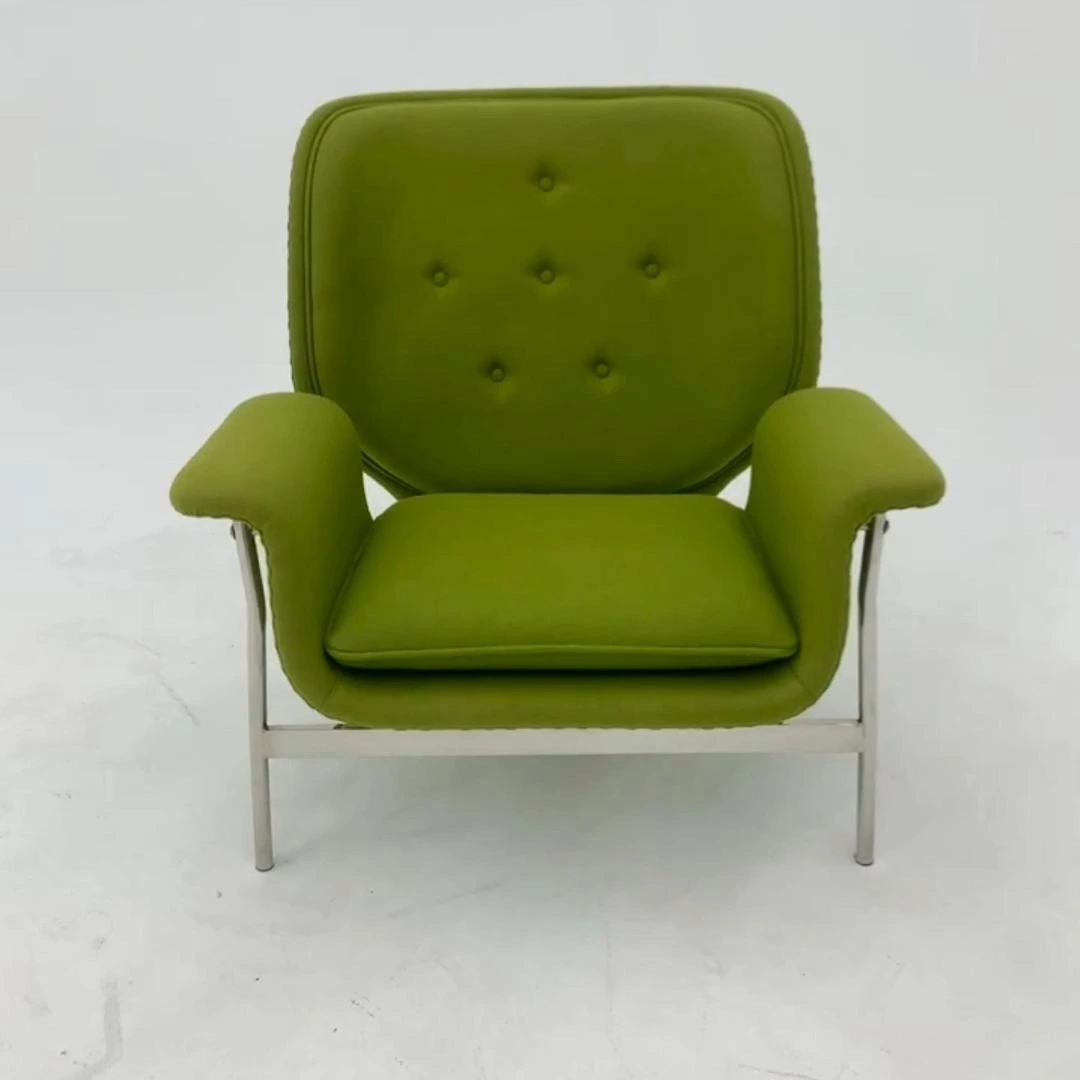 Modern Style Velvet Fabric Armchair Hottest Selling Leisure Chair Hotels Dining Home Furniture 1