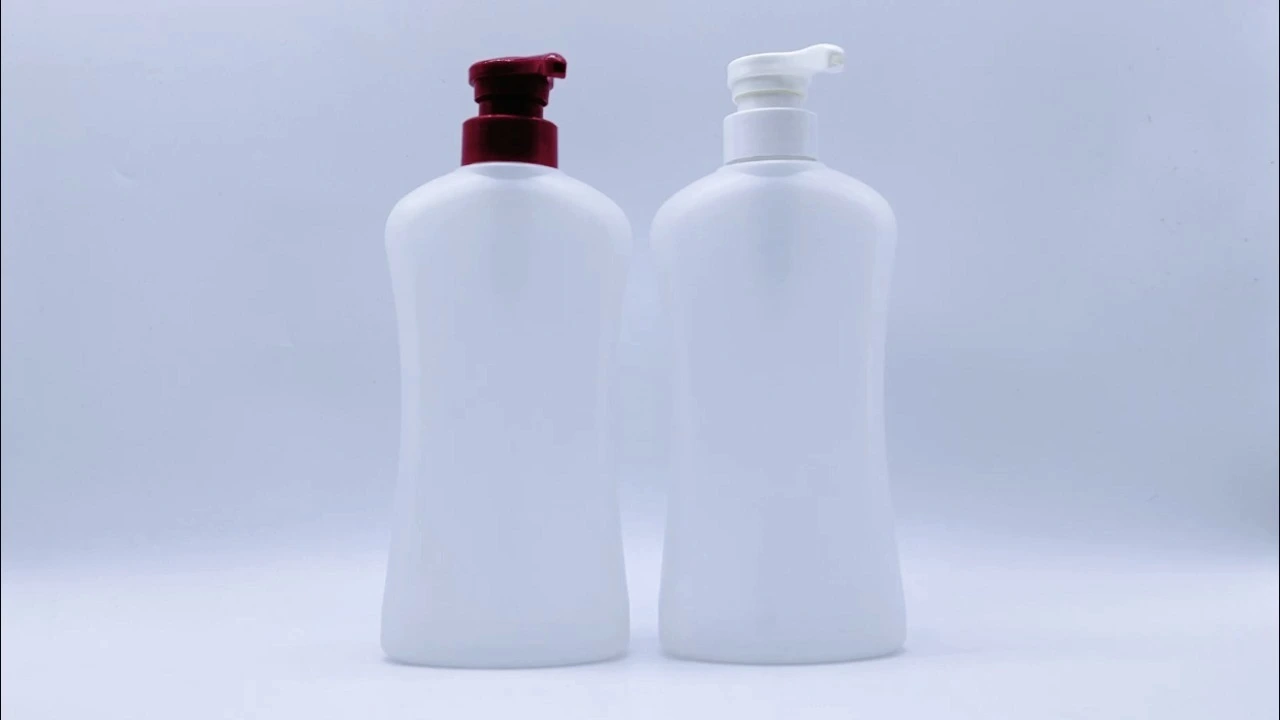 Botella de loción corporal glamurosa de 500 ml con envase de PE blanco para el cuidado de la piel. 1