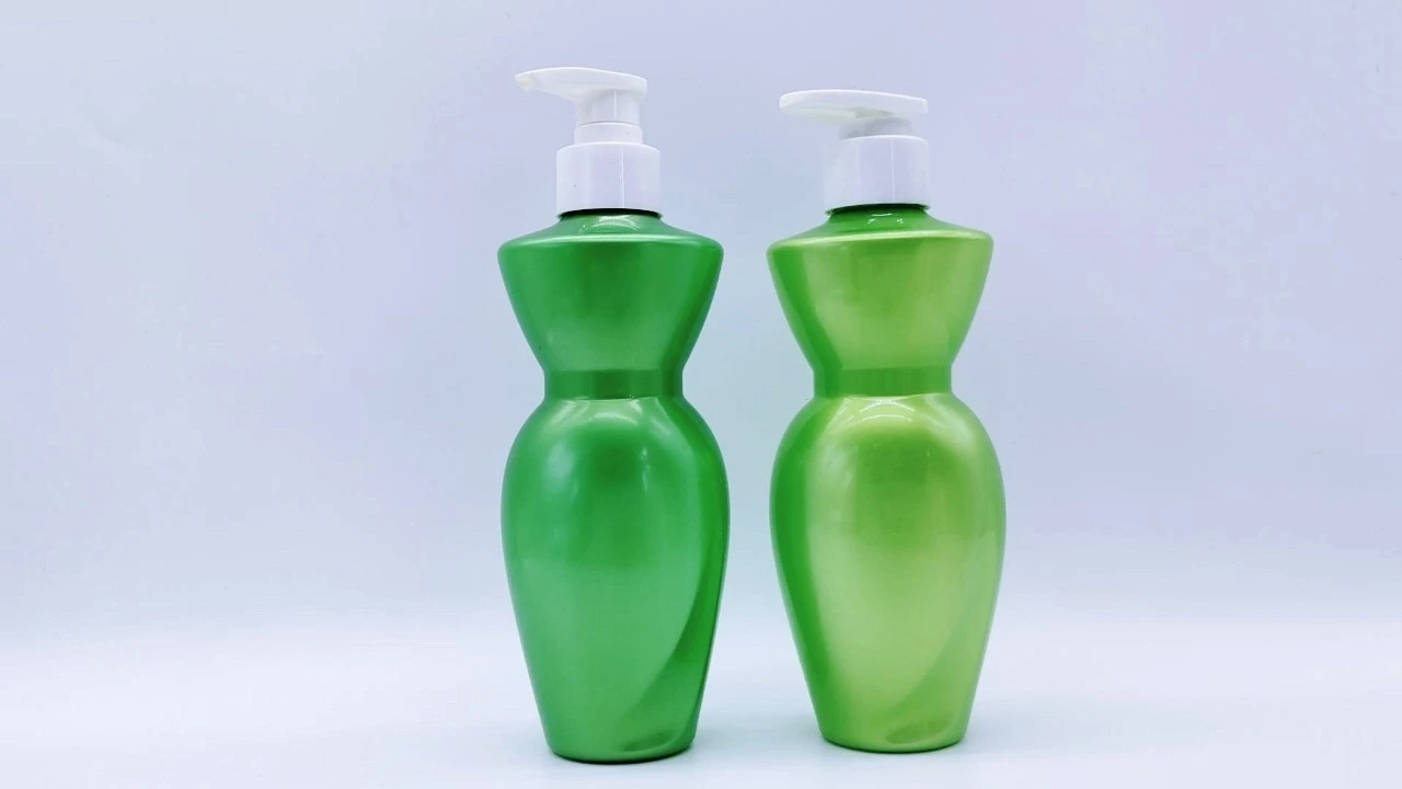 Flacon de lotion pour le corps en PET vert nacré glamour de 300 ml 1