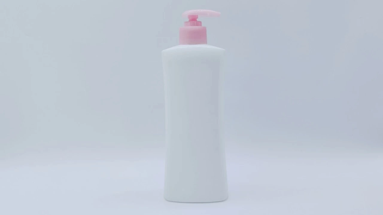 Glamorous 800ml white PE skin care packaging body Lotion bottle 1