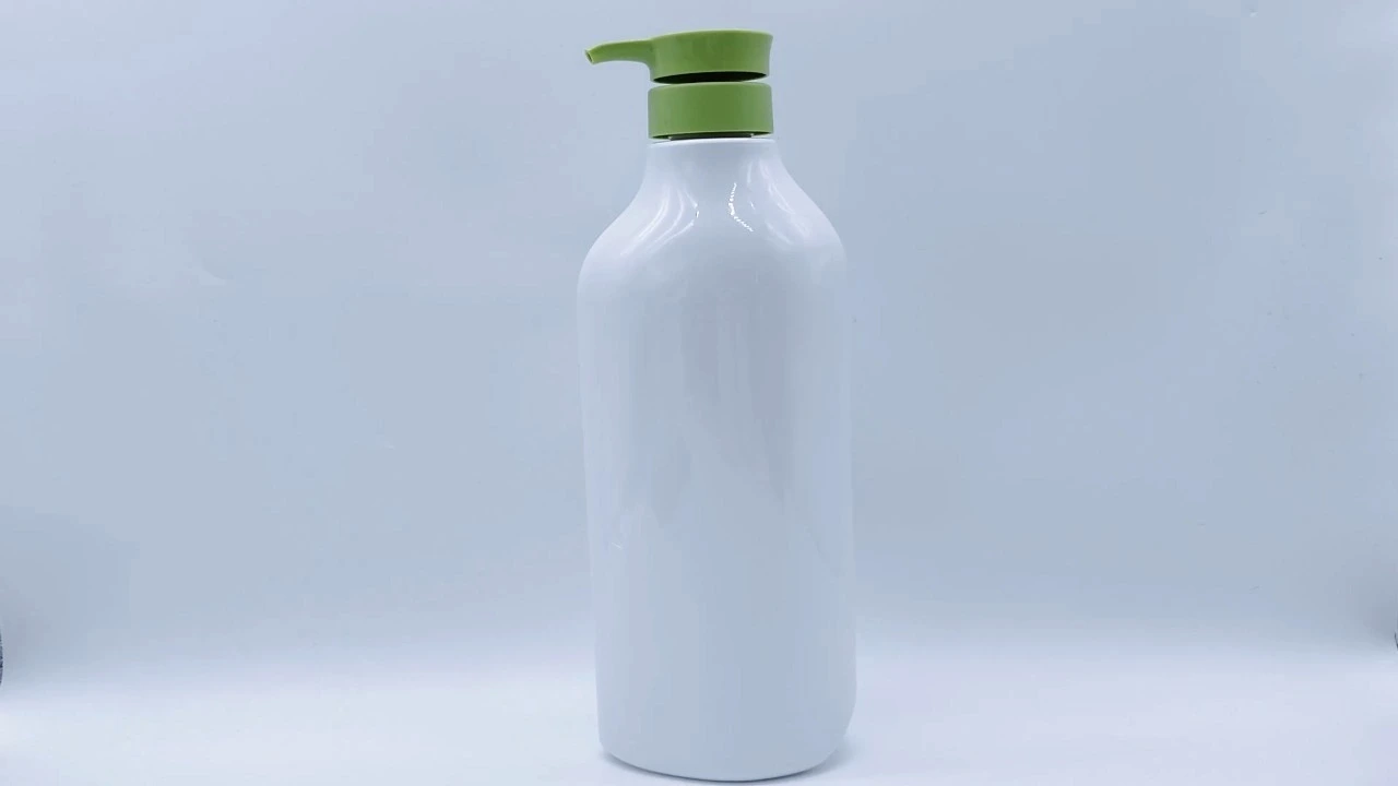 Glamorous 800ml white smooth PET skin care packaging body Lotion bottle 1