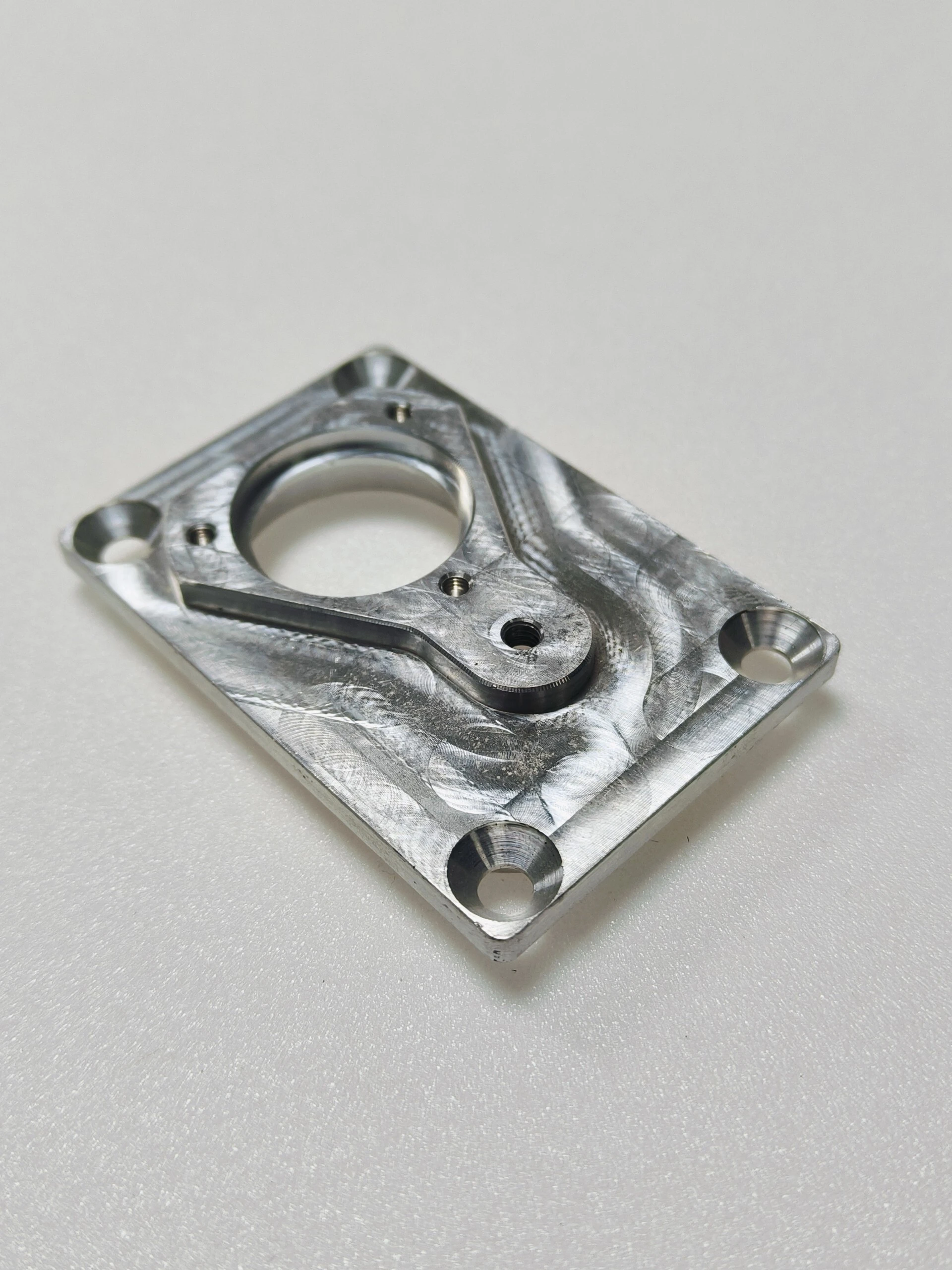 Customized CNC Aluminum Mechanical Robot Flange Bracket Parts 1