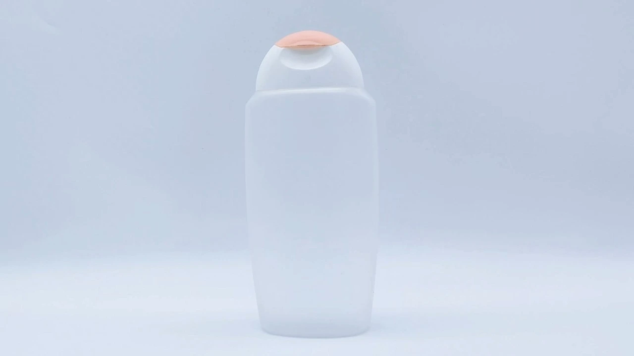 Botella de champú y acondicionador de PET transparente, esmerilada, de 250 ml, ideal para el cuidado de la piel. 1