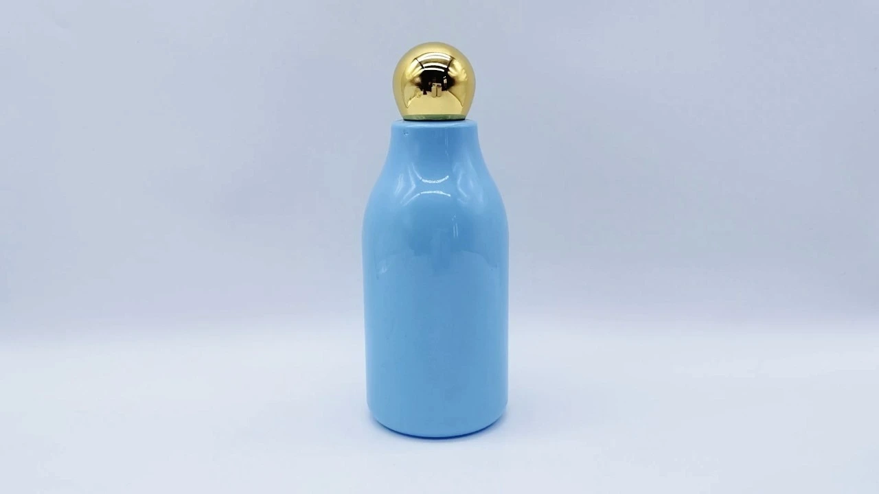 Glamorous 460ml Cyan PET shampoo conditioner bottle for skin care packaging1 1