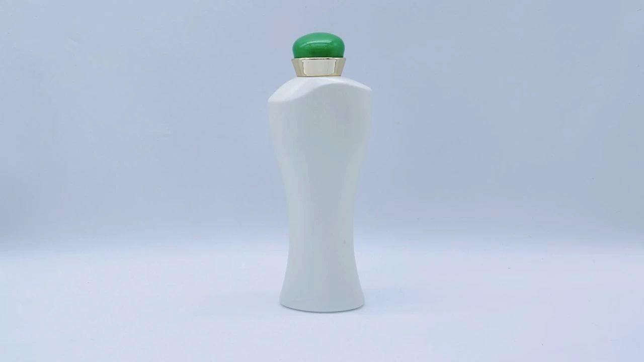 Glamorous 250ml pearl white PE shampoo conditioner bottle for skin care packaging 1