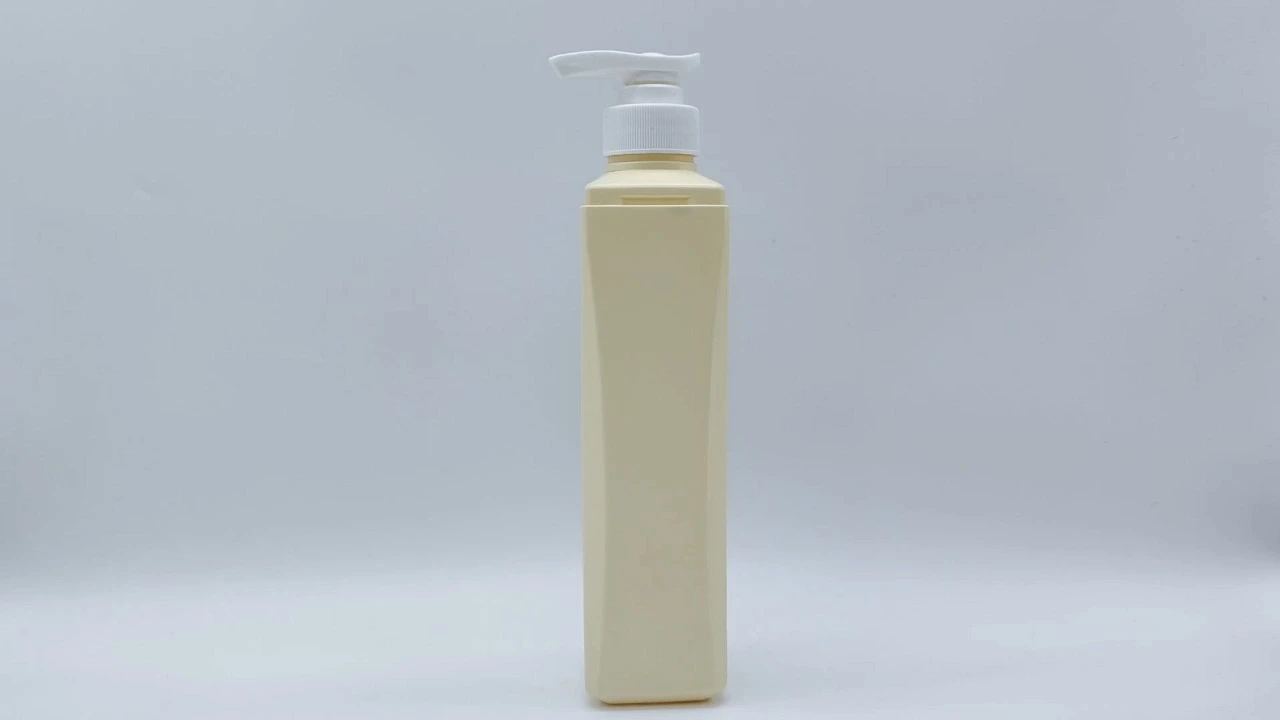 Glamorous 450ml Beige PE shampoo conditioner bottle for skin care packaging 1