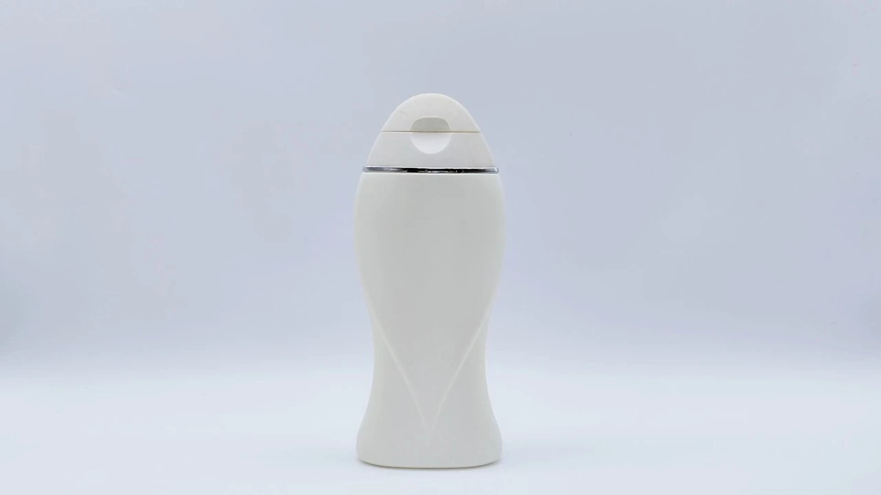 Glamorous 260ml white PE shampoo conditioner bottle for skin care packaging 1