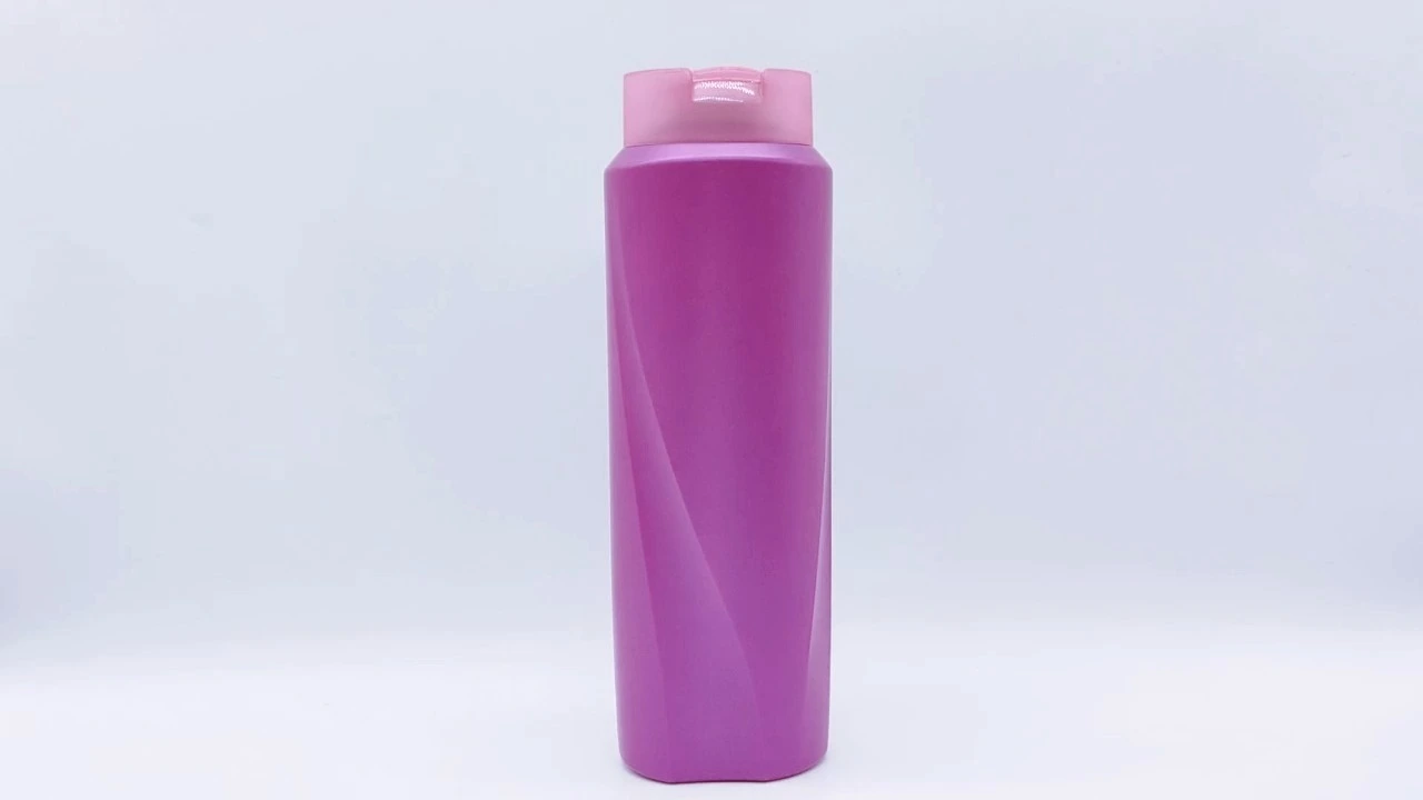 Glamorous 680ml Violet PE shampoo conditioner bottle for skin care packaging 1