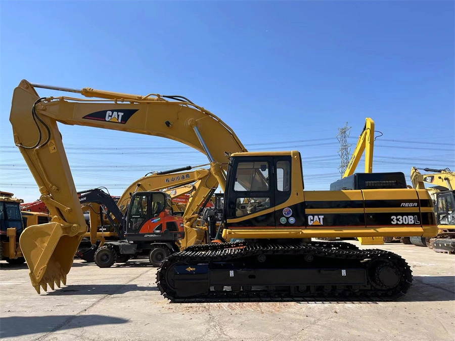 Used CAT Excavator 330BL Weight 30Tons Heavy Duty Construction Equipment 1