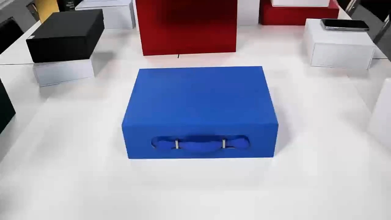 Luxuriöse faltbare magnetische Geschenkbox mit Griff 1