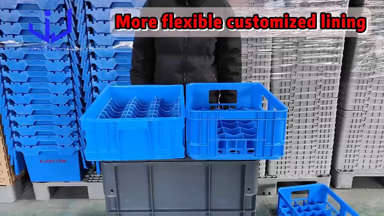 Plastaj kestoj kun divida solvo