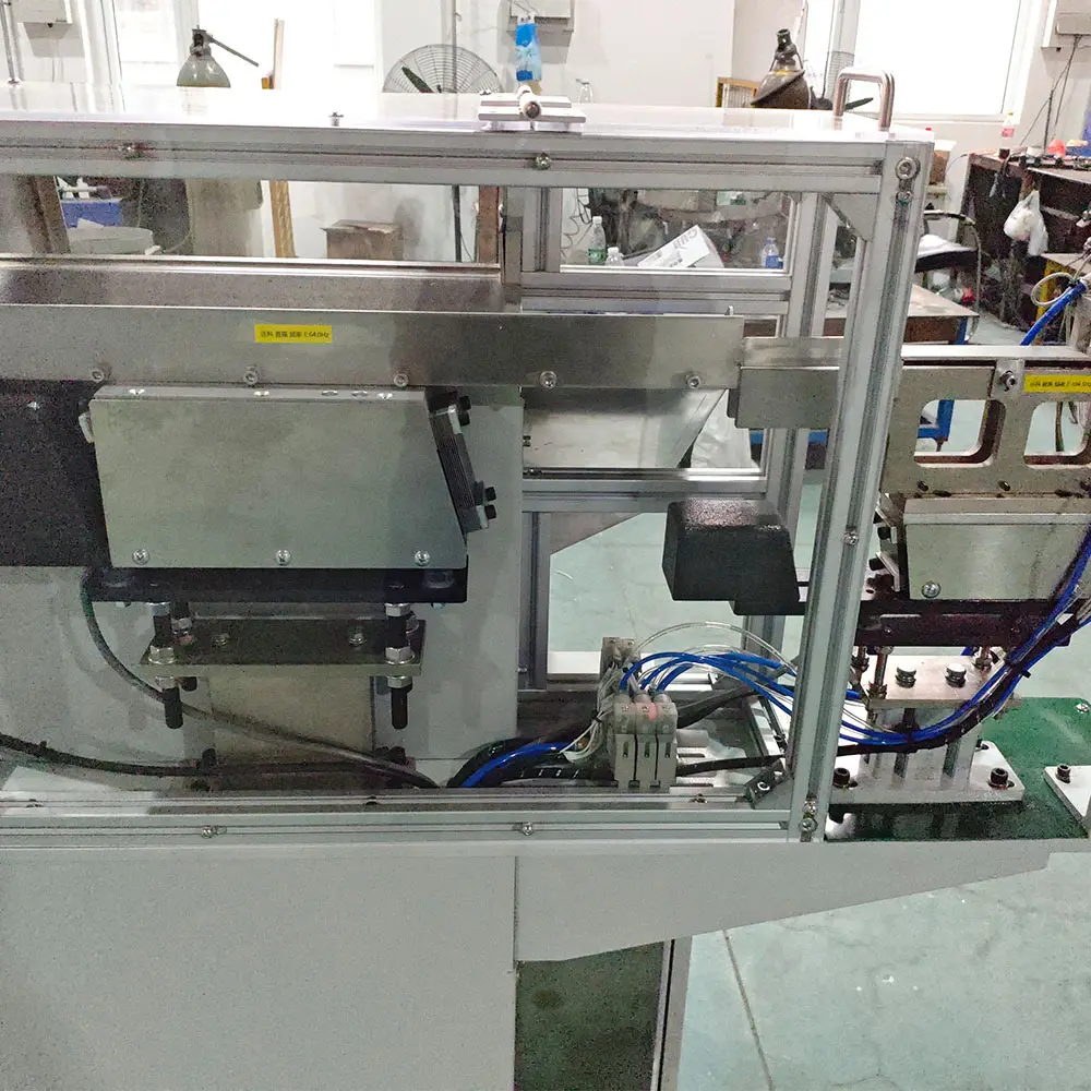 TAIUNI Step Feeders Series 4